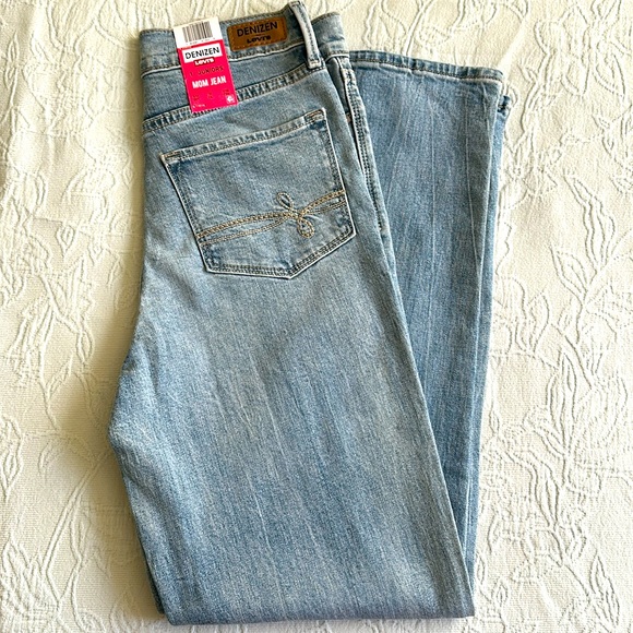 NWT Levi’s Denizens mom jeans - Picture 1 of 10